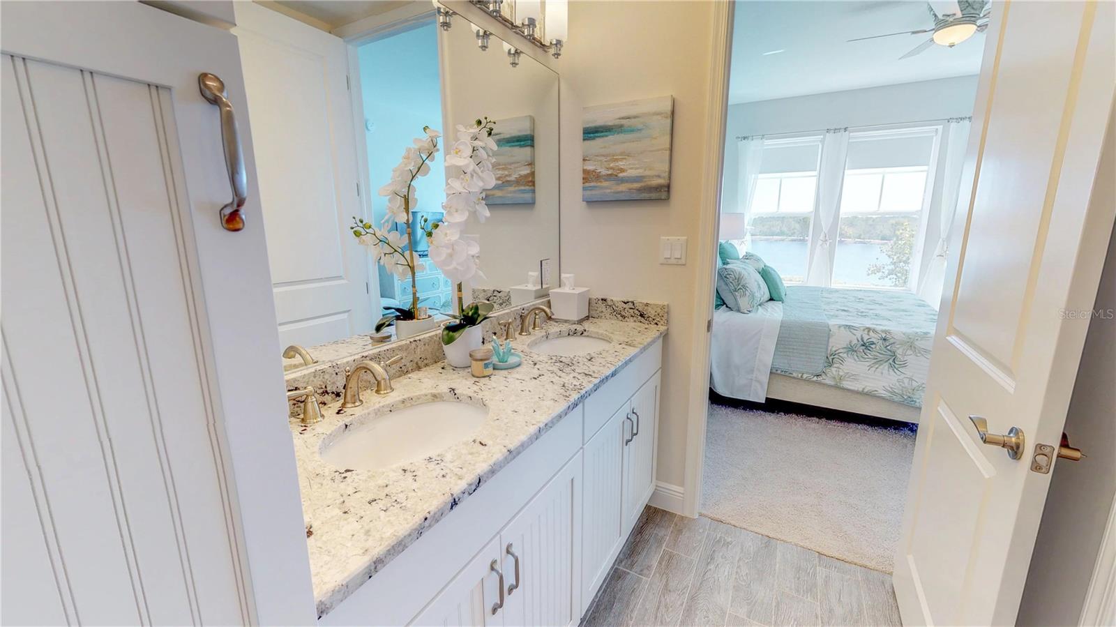 387 ARUBA CIR #103, BRADENTON, FL, 34209