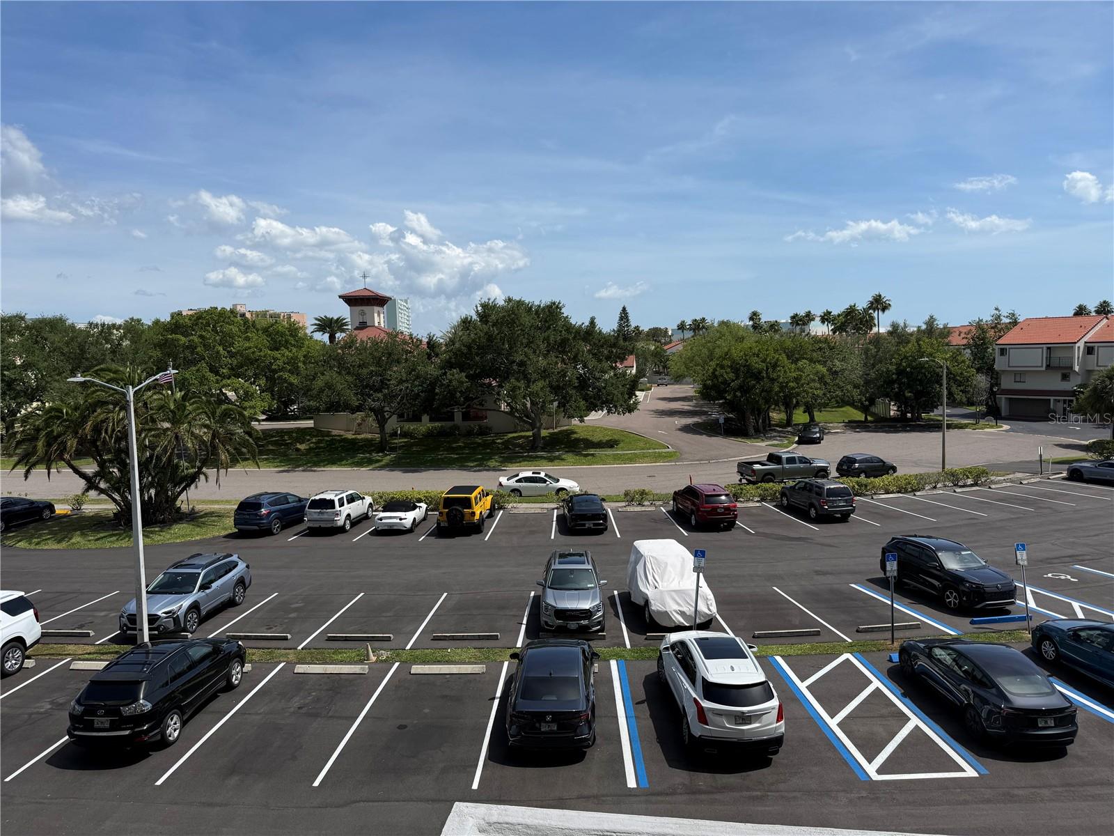 255 DOLPHIN PT #305, CLEARWATER BEACH, FL, 33767