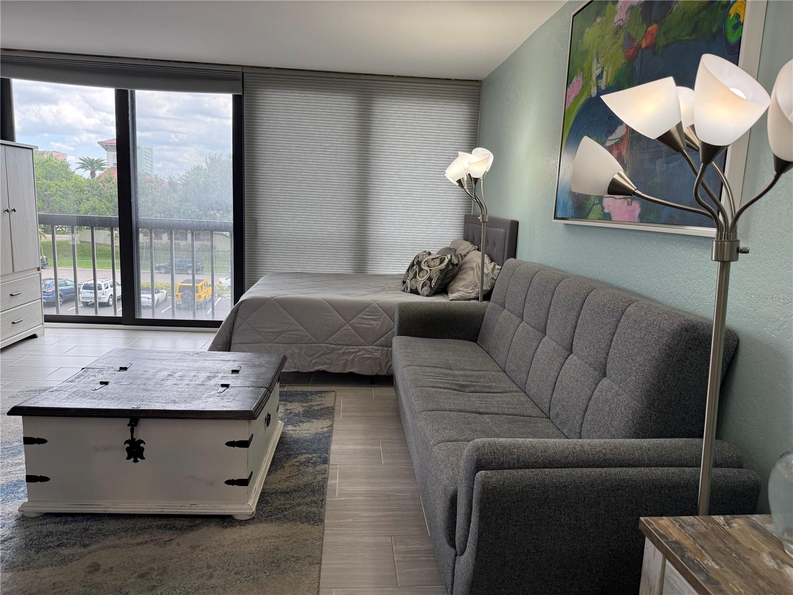 255 DOLPHIN PT #305, CLEARWATER BEACH, FL, 33767
