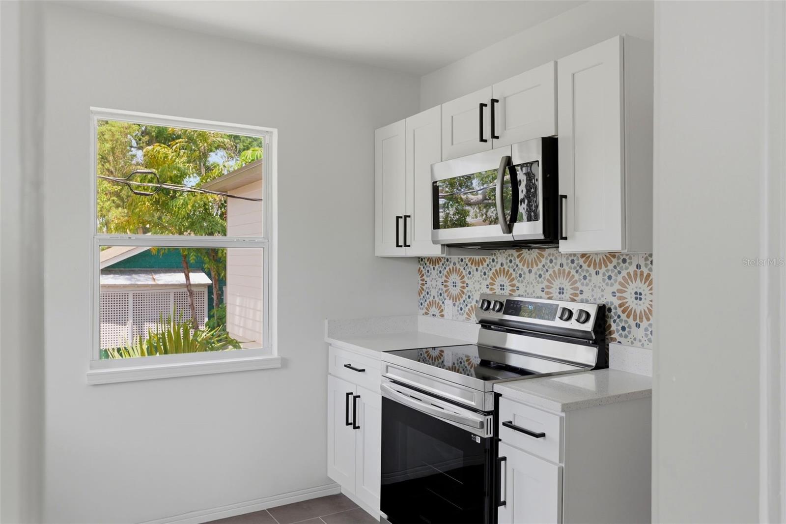 3030 5TH ST N, ST PETERSBURG, FL, 33704