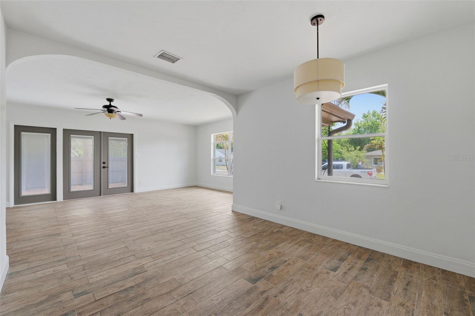 3030 5TH ST N, ST PETERSBURG, FL, 33704