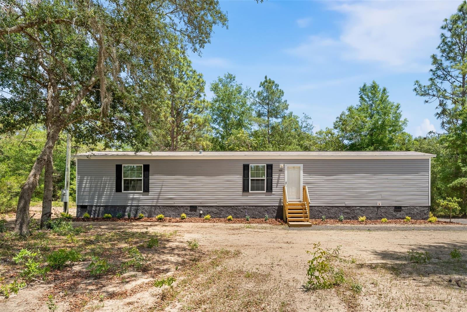 1051 NE 129 AVE, WILLISTON, FL, 32696