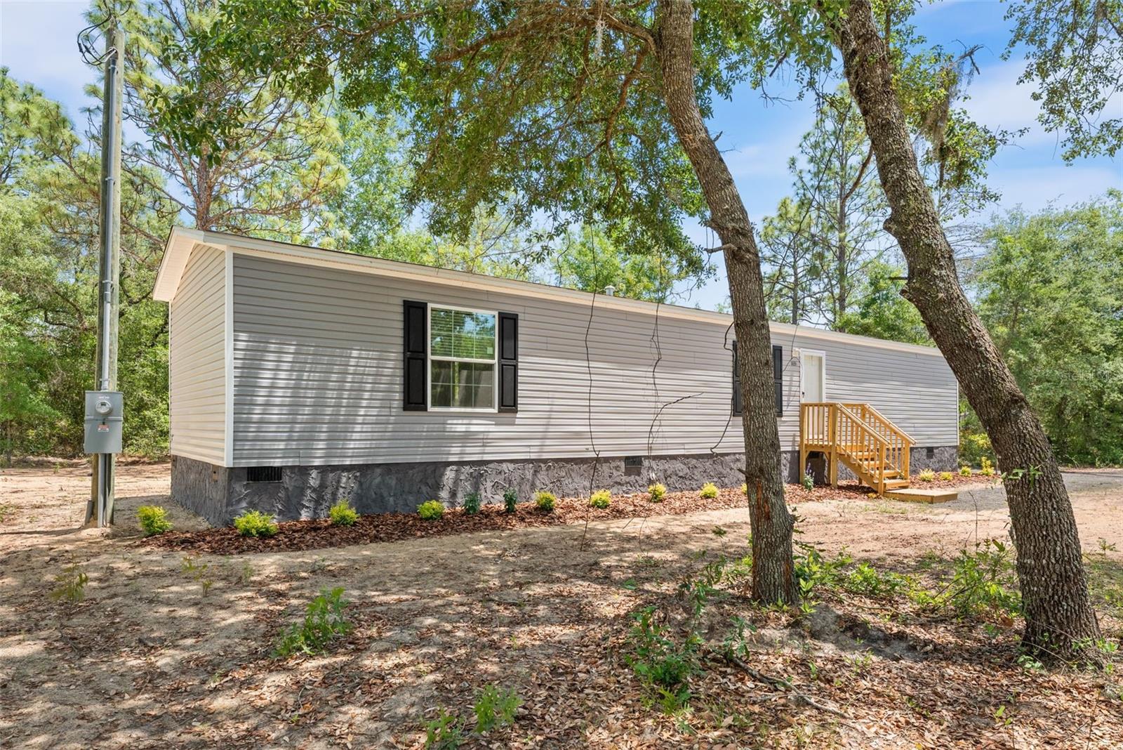 1051 NE 129 AVE, WILLISTON, FL, 32696