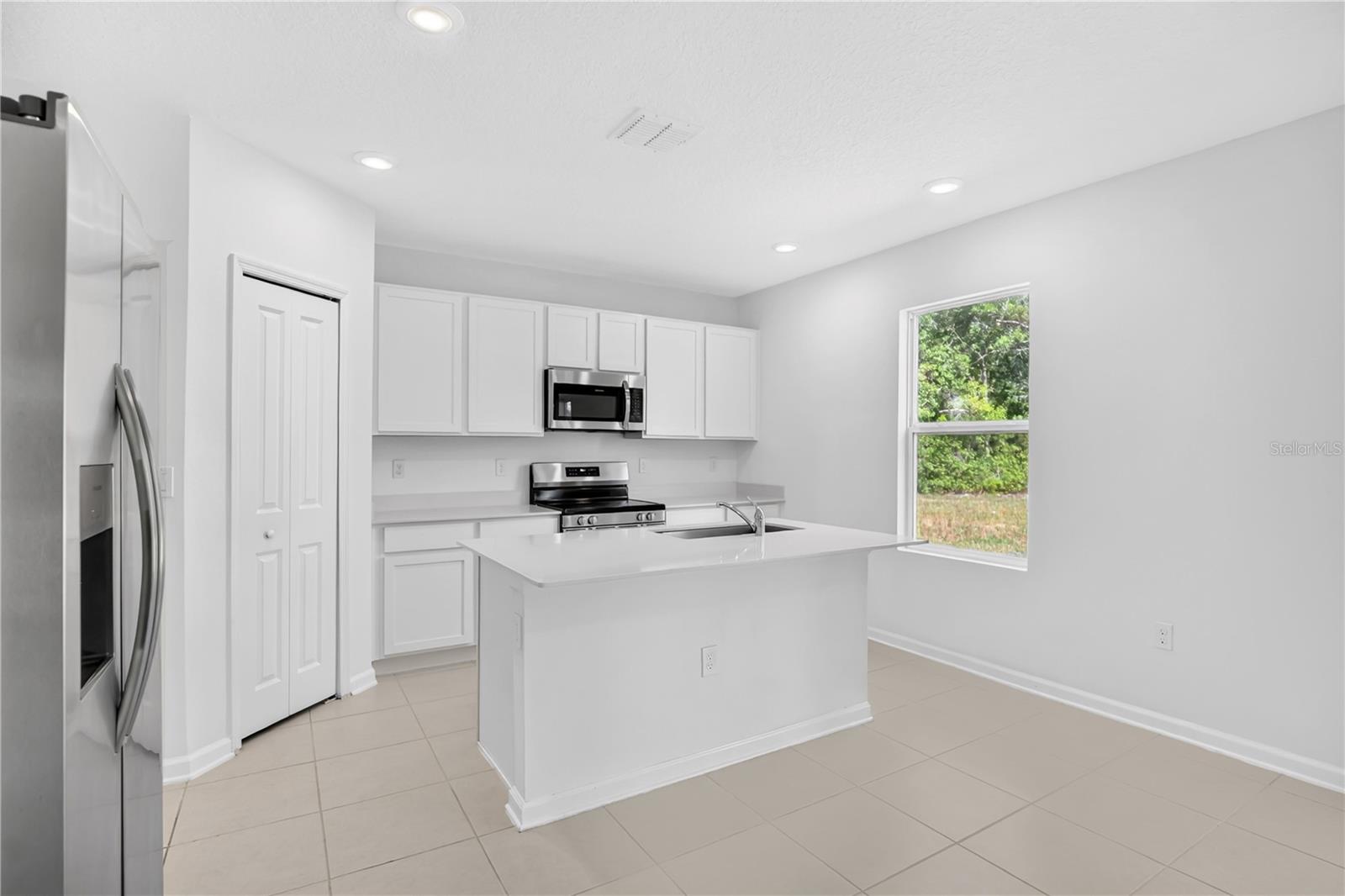 1386 INKBERRY CIR, DELAND, FL, 32720