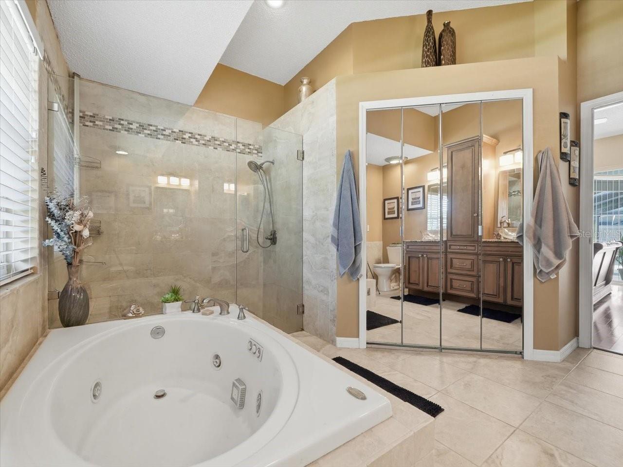 6512 STEEPLECHASE DR, TAMPA, FL, 33625