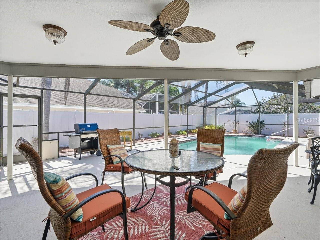 6512 STEEPLECHASE DR, TAMPA, FL, 33625