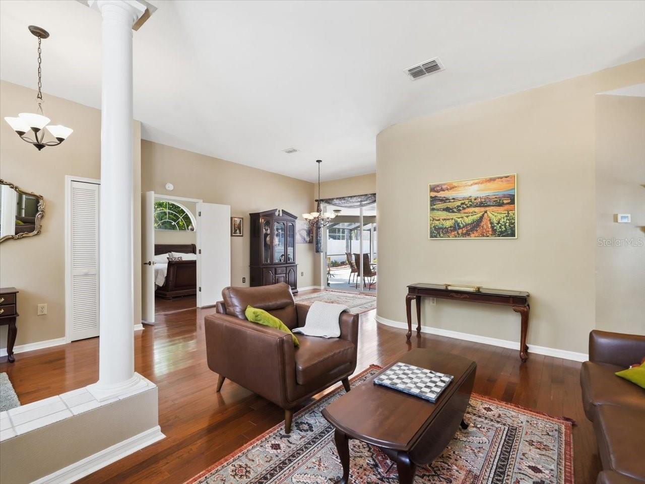 6512 STEEPLECHASE DR, TAMPA, FL, 33625