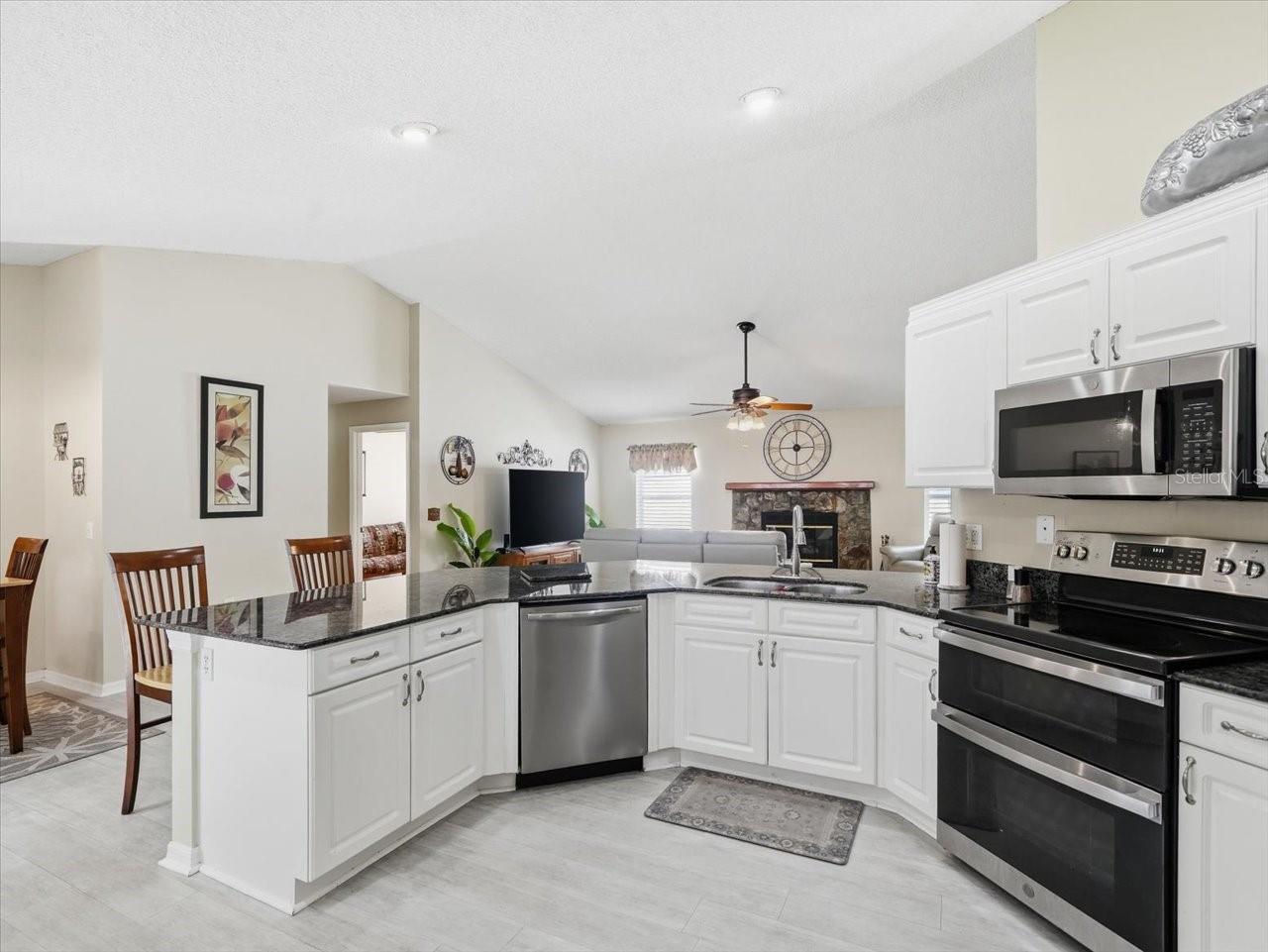6512 STEEPLECHASE DR, TAMPA, FL, 33625