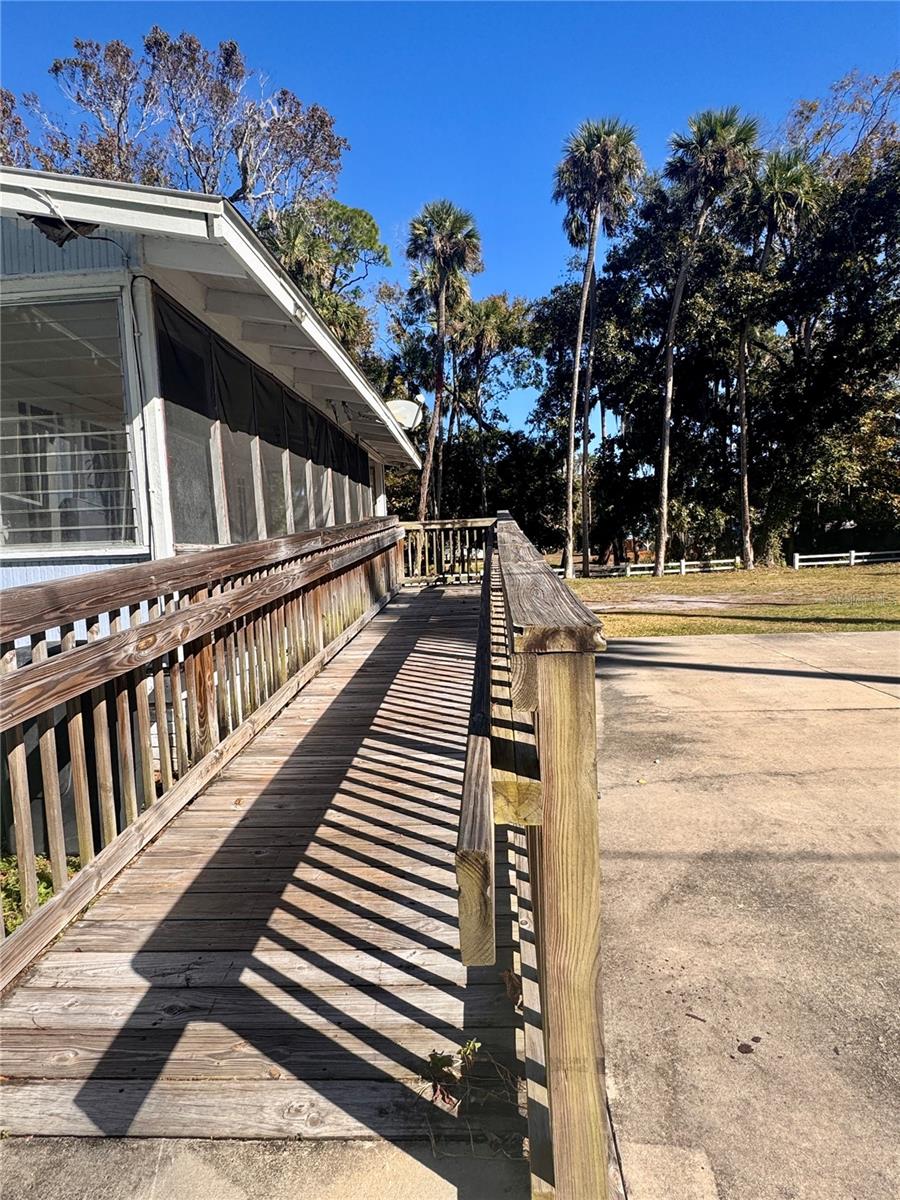 820 W CANAL ST, NEW SMYRNA BEACH, FL, 32168