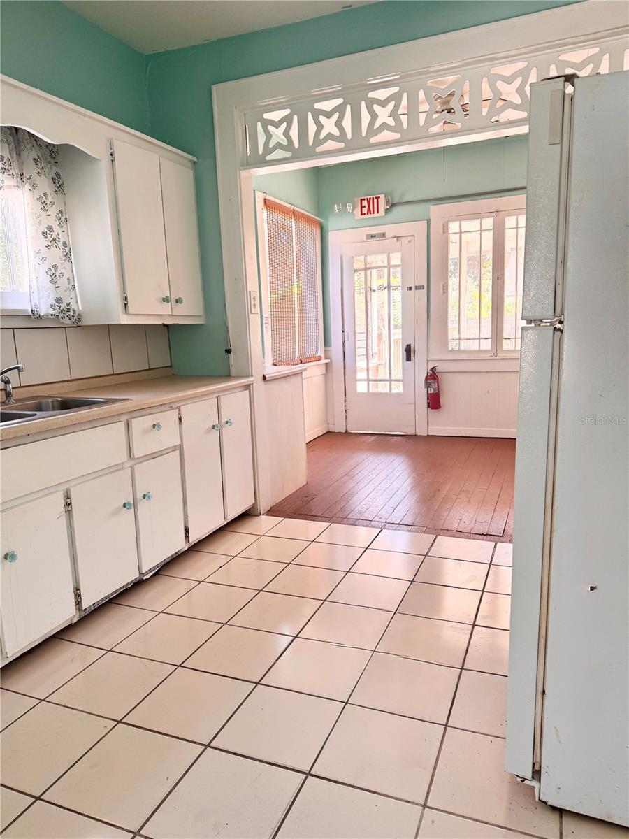 820 W CANAL ST, NEW SMYRNA BEACH, FL, 32168