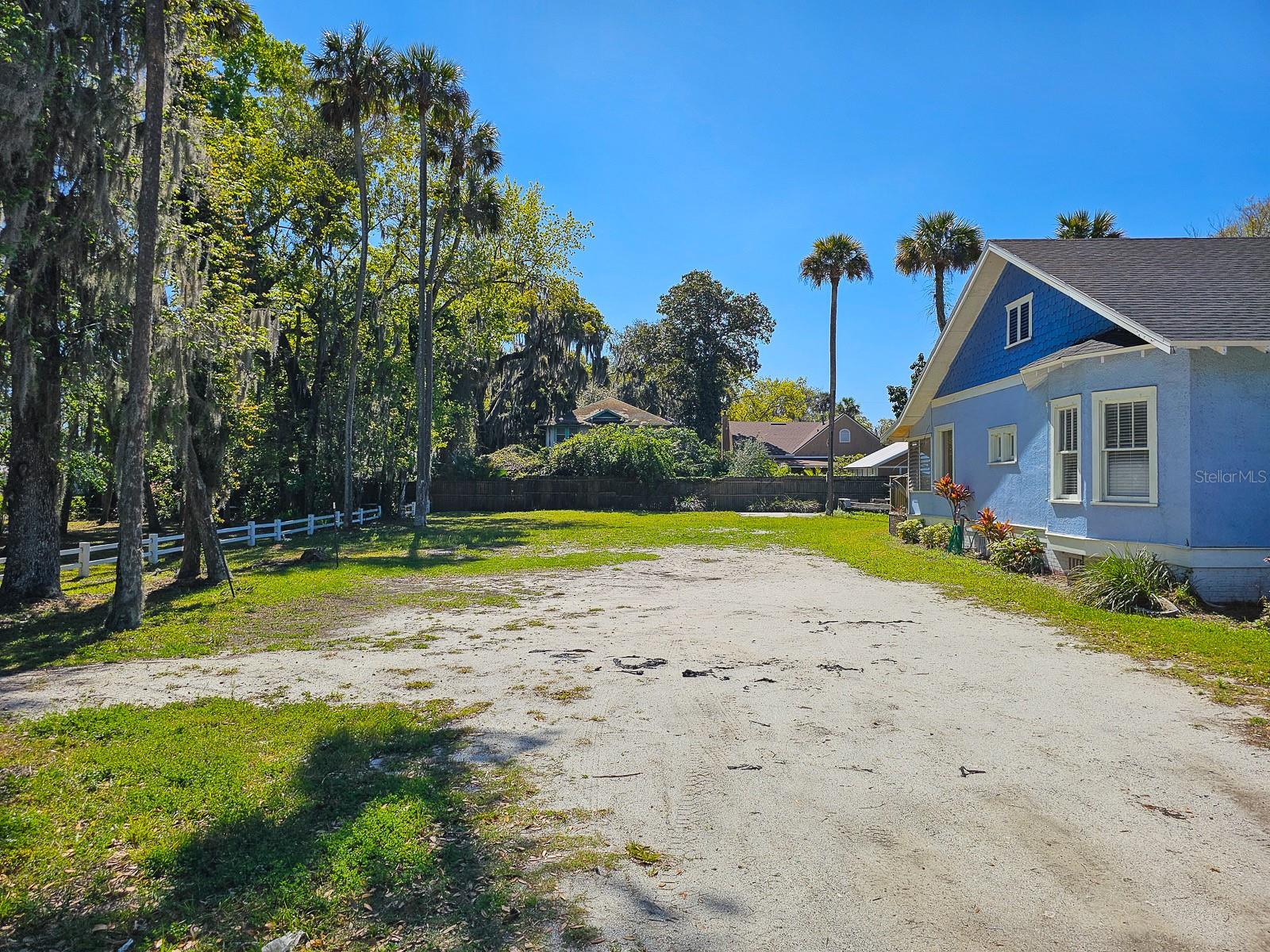 820 W CANAL ST, NEW SMYRNA BEACH, FL, 32168