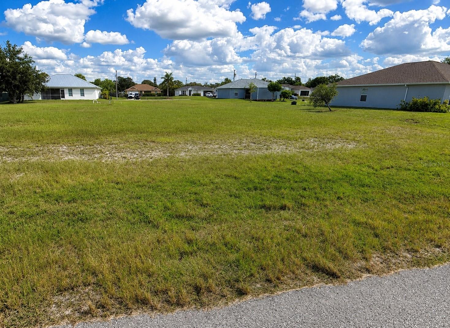 3813 NE 23RD AVE, CAPE CORAL, FL, 33909