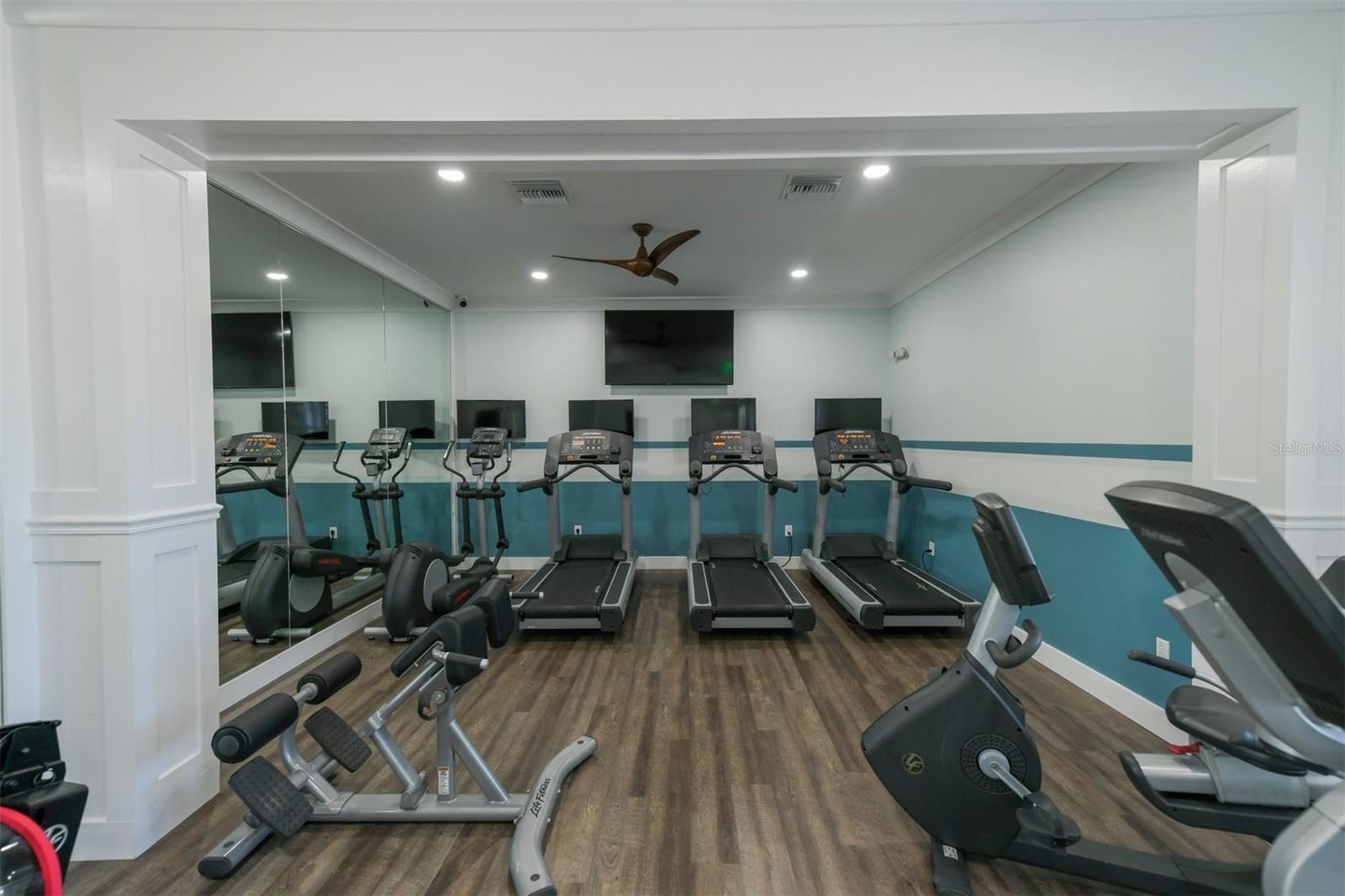 7806 DRAYTON CIR, BRADENTON, FL, 34201