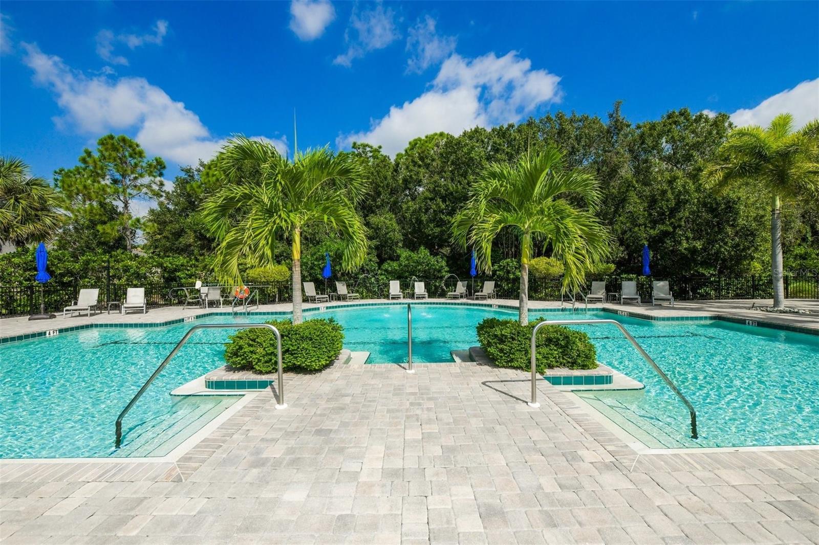 7806 DRAYTON CIR, BRADENTON, FL, 34201