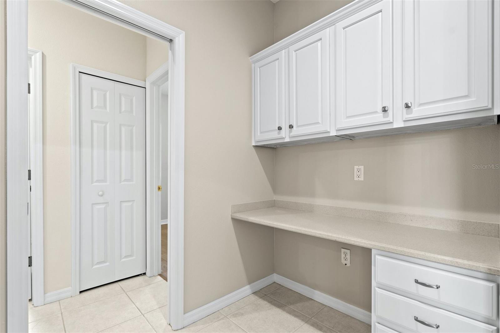 7806 DRAYTON CIR, BRADENTON, FL, 34201