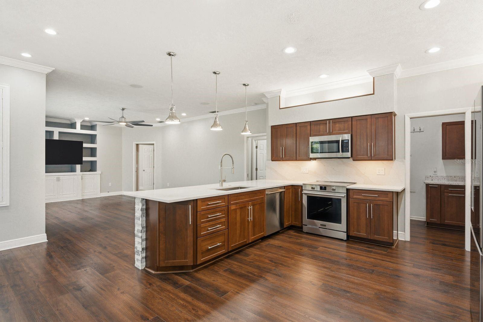 1796 PAINTED BUNTING CIR, PALM HARBOR, FL, 34683