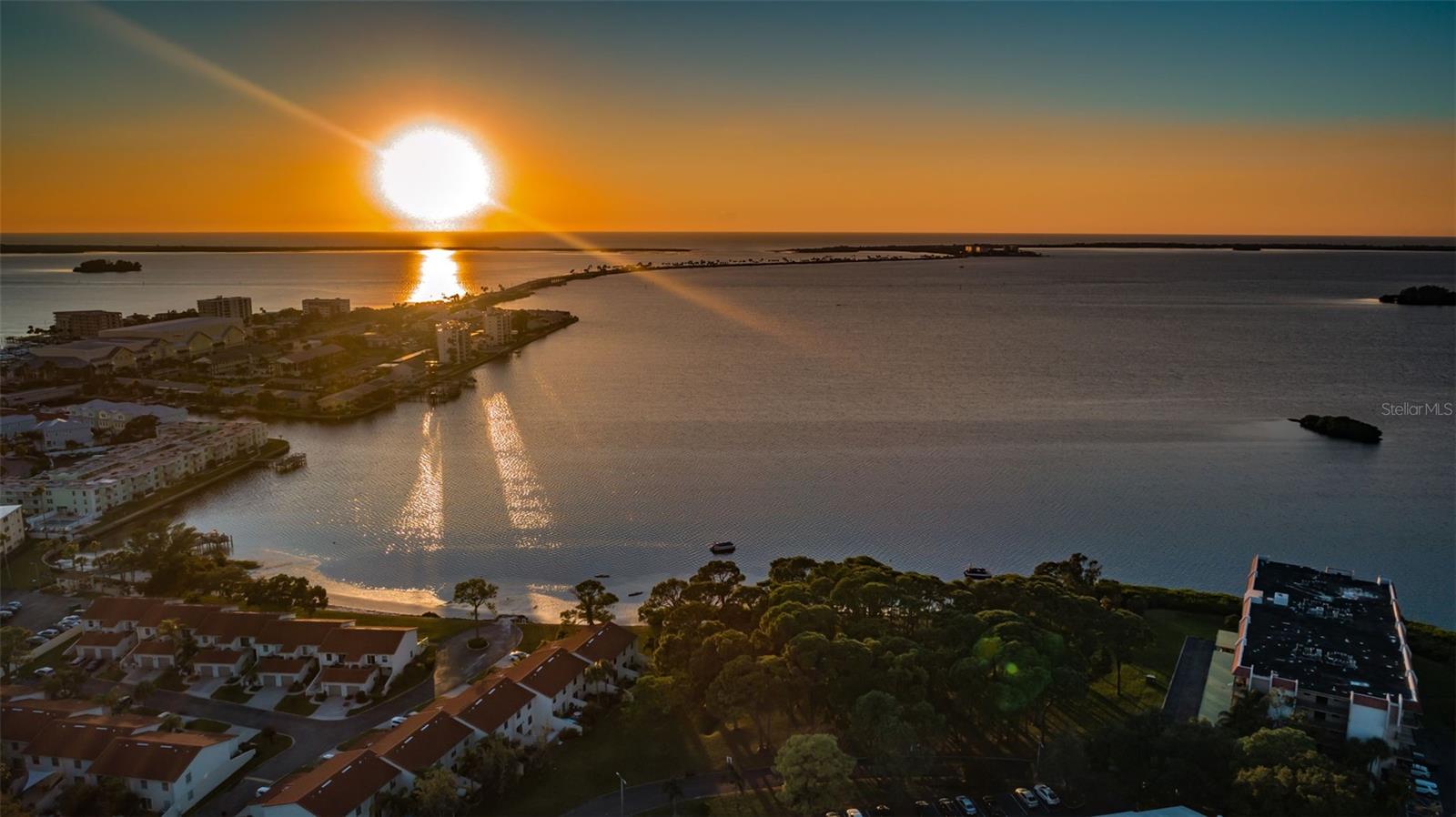 2700 BAYSHORE BLVD #2205, DUNEDIN, FL, 34698