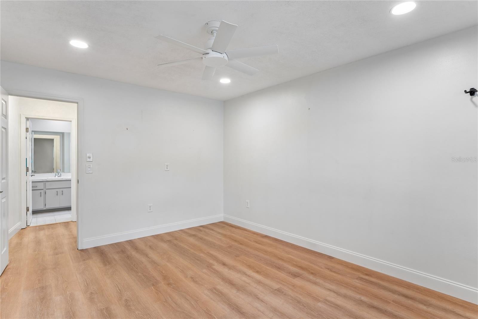 7900 CAYUGA DR, NEW PORT RICHEY, FL, 34653
