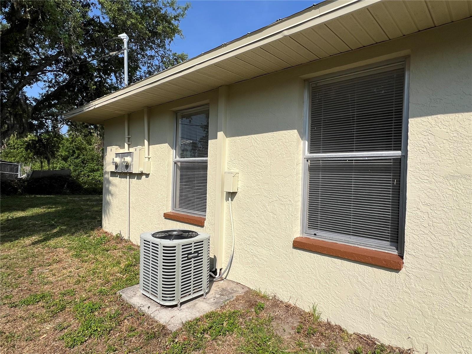 257 CAMILLIA LN, PORT CHARLOTTE, FL, 33954