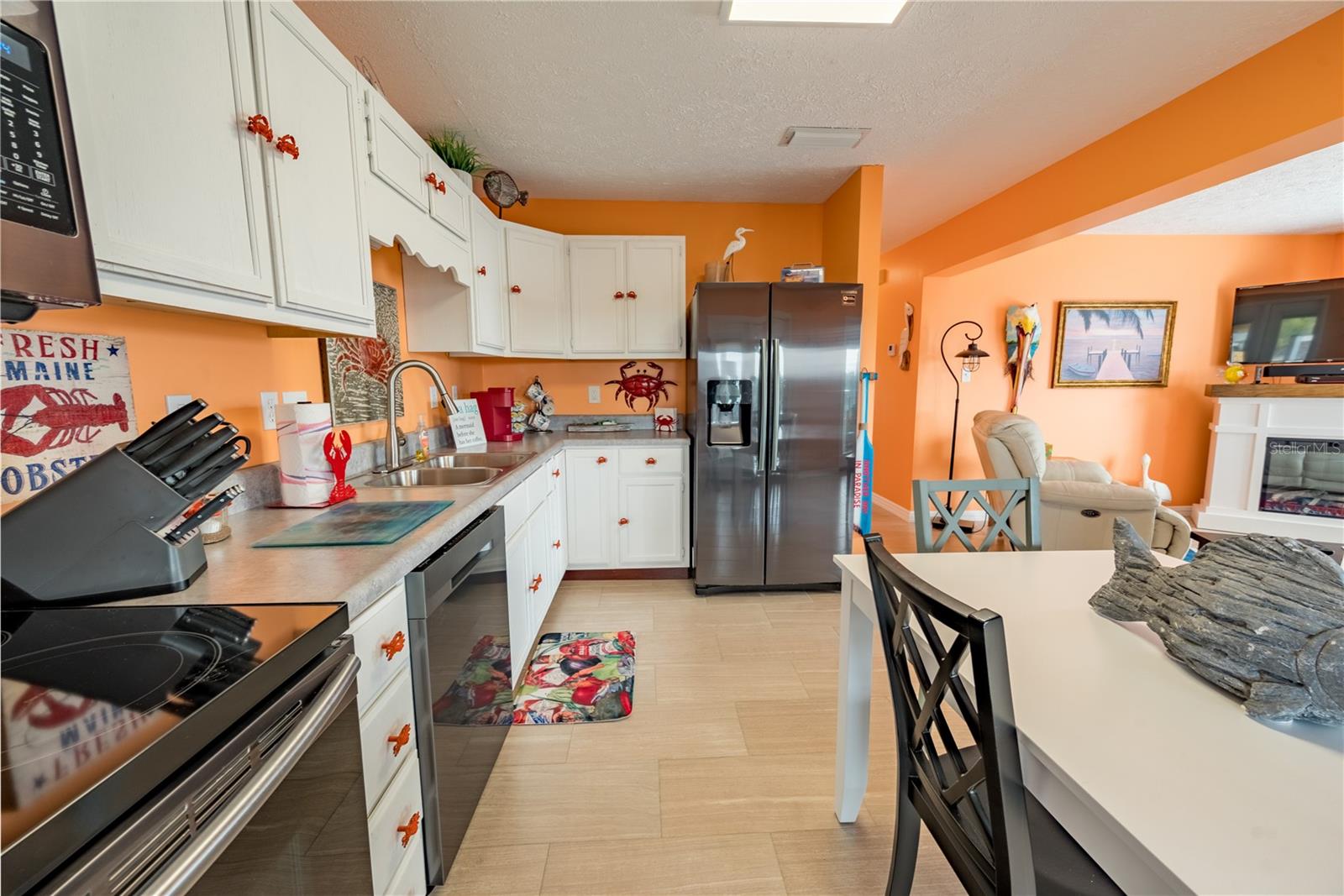 200/202 NE 205TH ST, SUWANNEE, FL, 32692