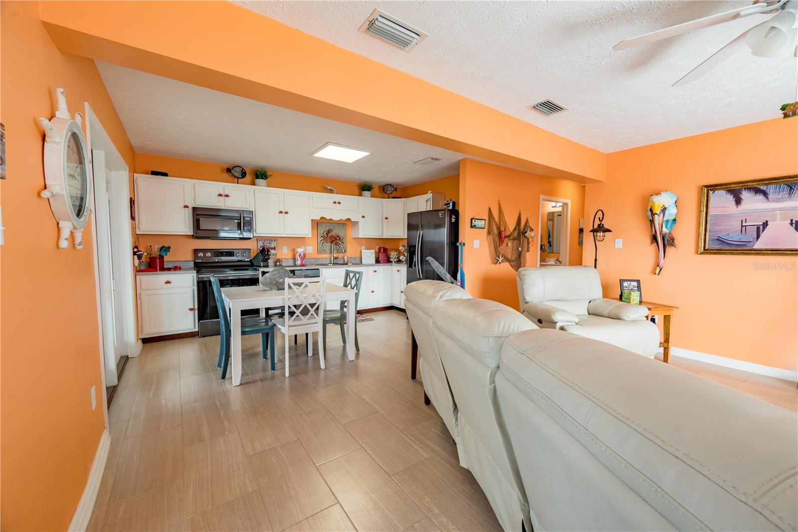 200/202 NE 205TH ST, SUWANNEE, FL, 32692