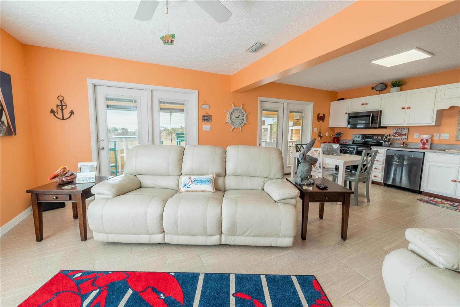 200/202 NE 205TH ST, SUWANNEE, FL, 32692