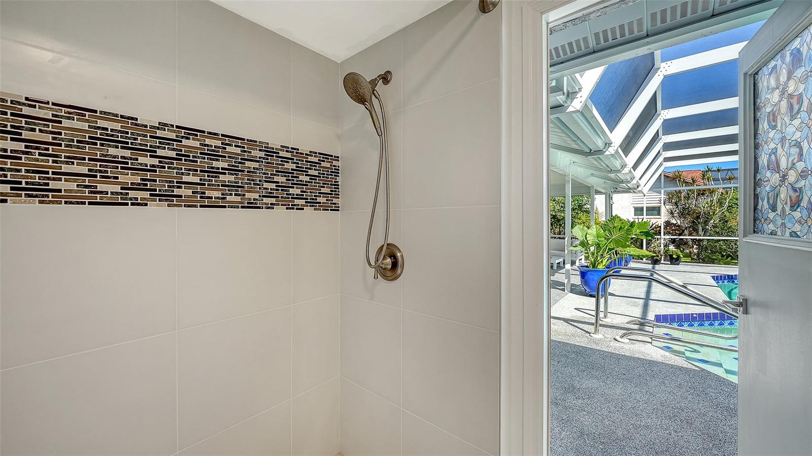 6988 COUNTRY LAKES CIR, SARASOTA, FL, 34243