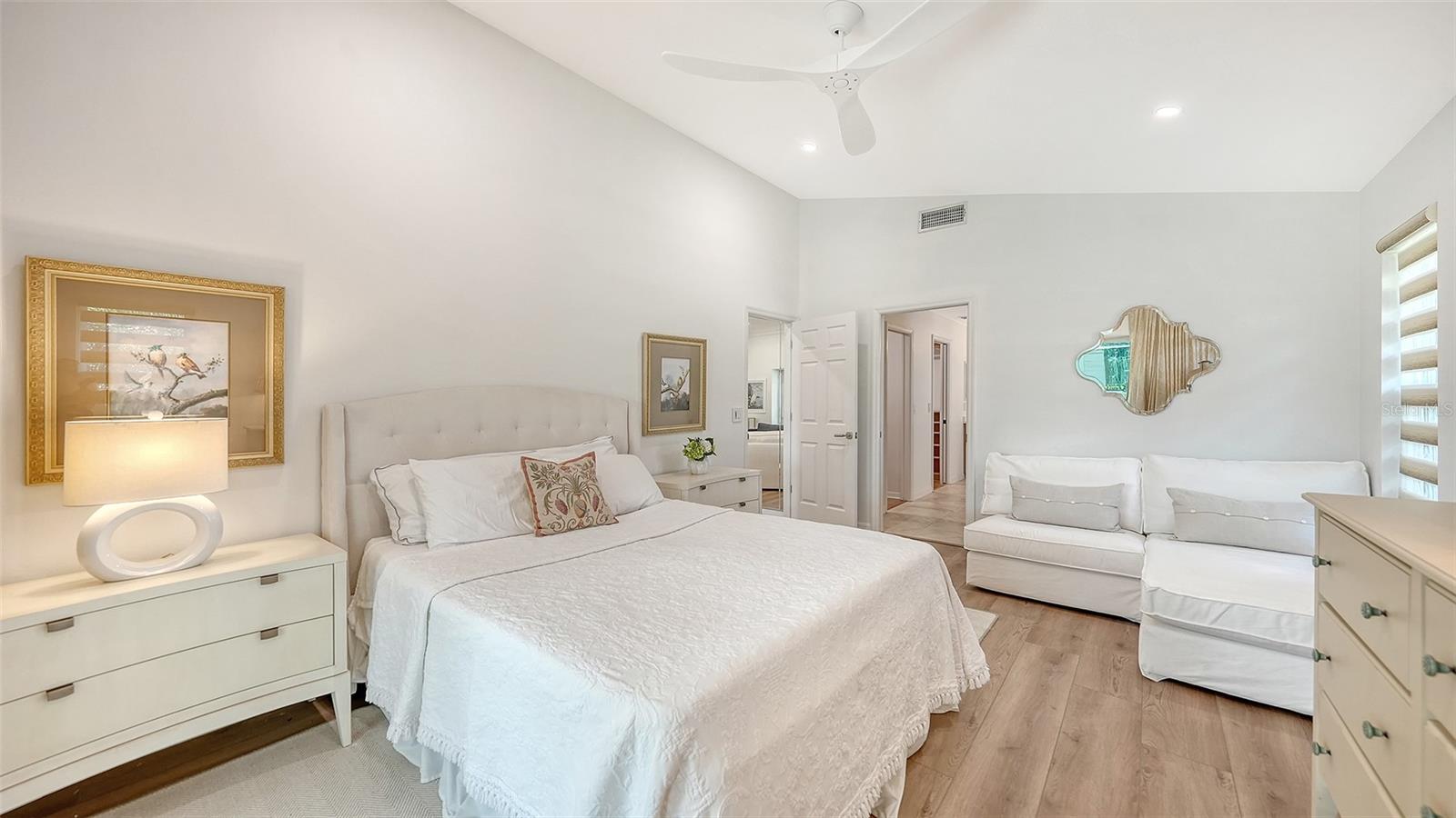 6988 COUNTRY LAKES CIR, SARASOTA, FL, 34243