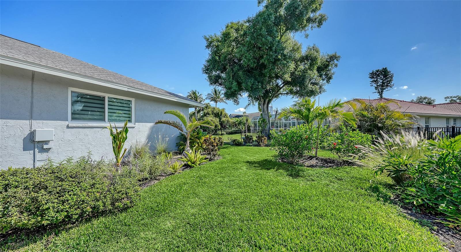 6988 COUNTRY LAKES CIR, SARASOTA, FL, 34243