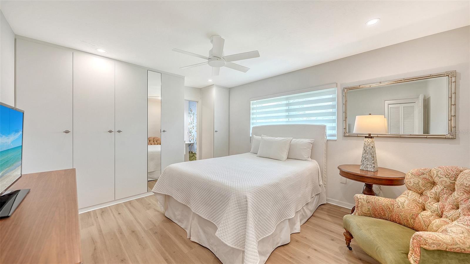 6988 COUNTRY LAKES CIR, SARASOTA, FL, 34243