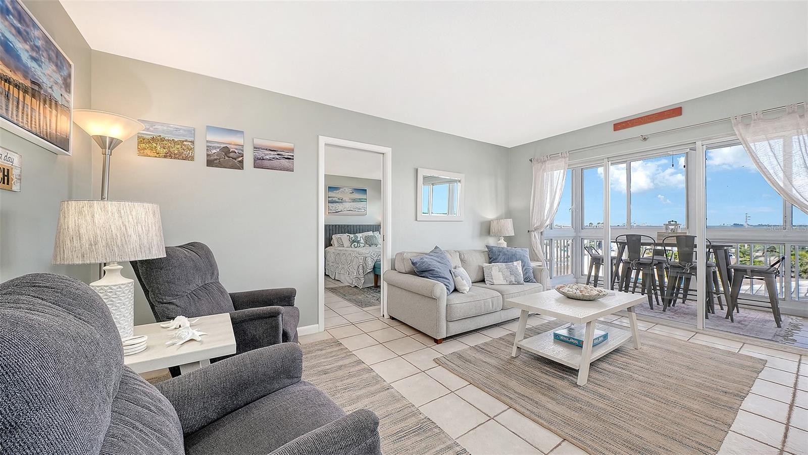 1255 TARPON CENTER DR #406, VENICE, FL, 34285