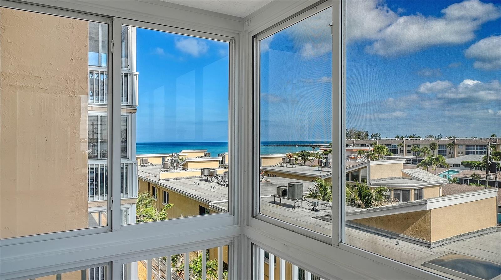 1255 TARPON CENTER DR #406, VENICE, FL, 34285