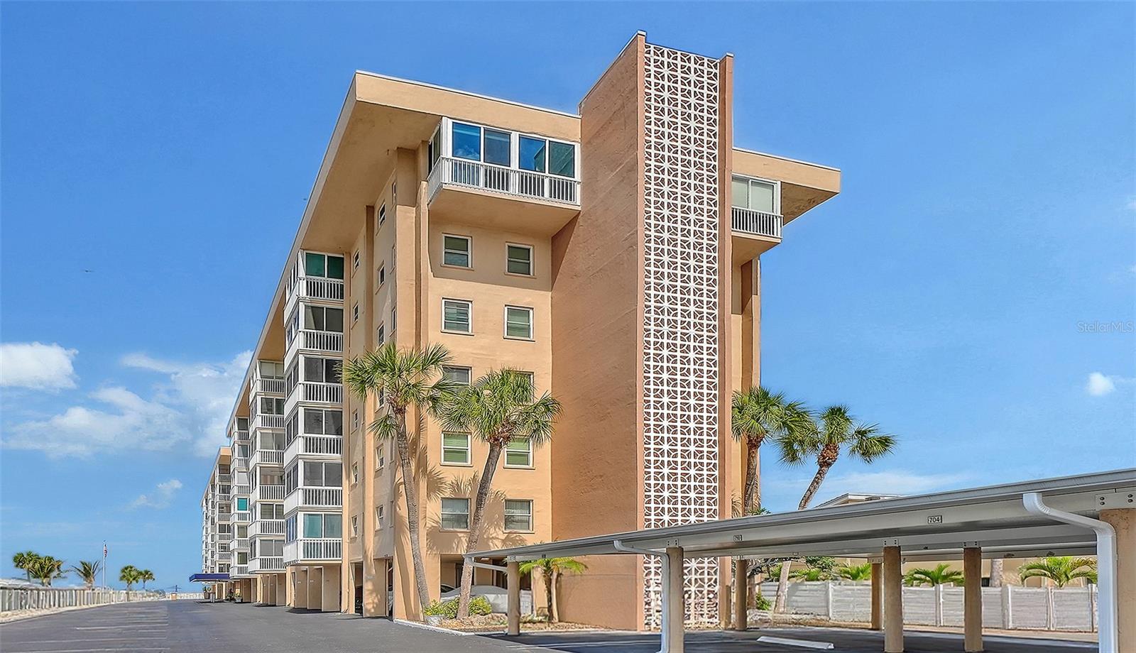 1255 TARPON CENTER DR #406, VENICE, FL, 34285