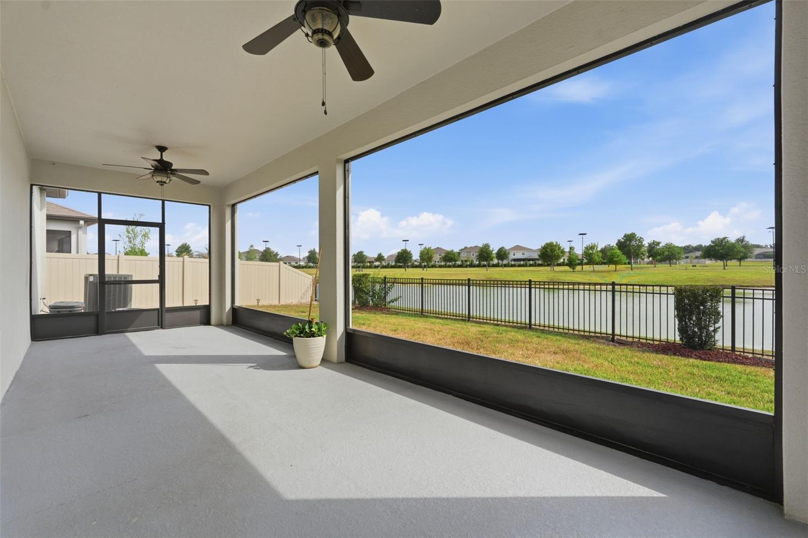 31068 JAZZ LEAF PL, SAN ANTONIO, FL, 33576