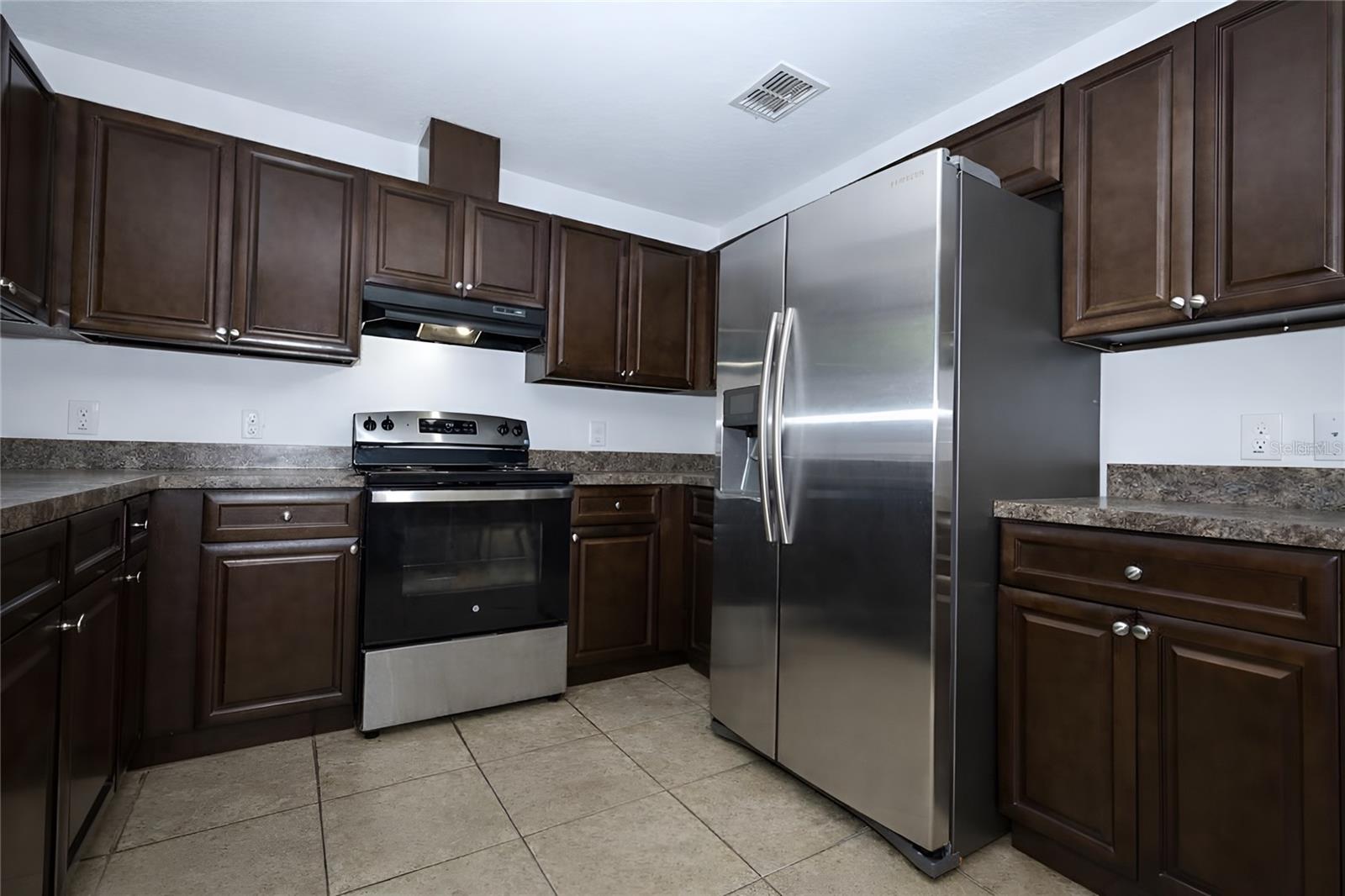 1068 MAYFLOWER AVE, DELTONA, FL, 32725