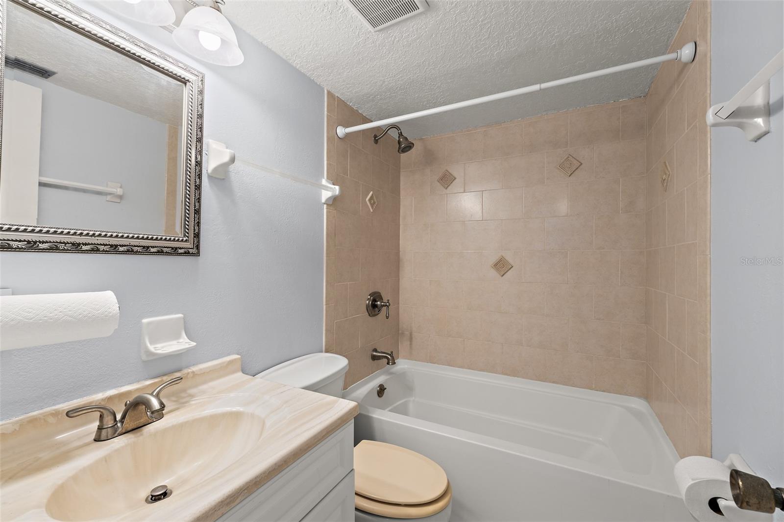 1415 N HIGHWAY A1A #402, INDIALANTIC, FL, 32903