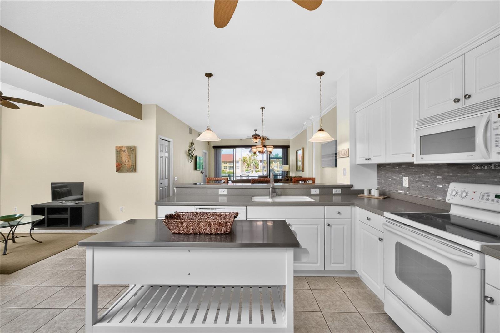 1431 AQUI ESTA DR. #111, PUNTA GORDA, FL, 33950