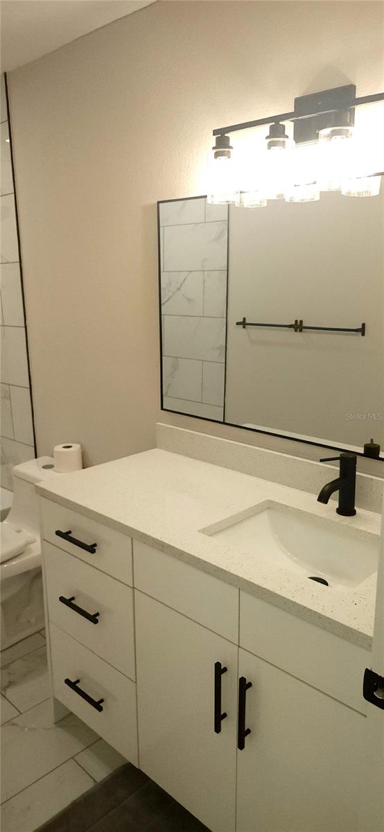 901 S TAYLOR RD, SEFFNER, FL, 33584
