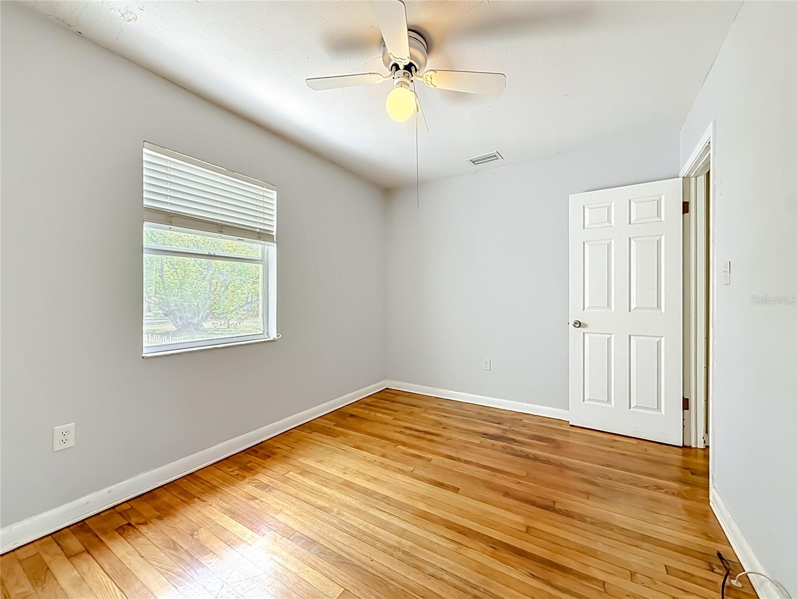 1003 W OUTBOUND PL, TAMPA, FL, 33612