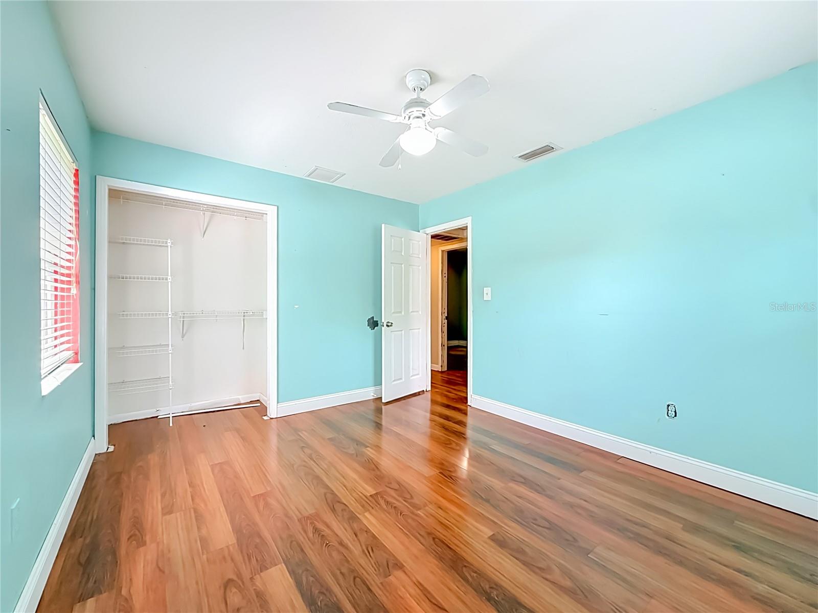 1003 W OUTBOUND PL, TAMPA, FL, 33612