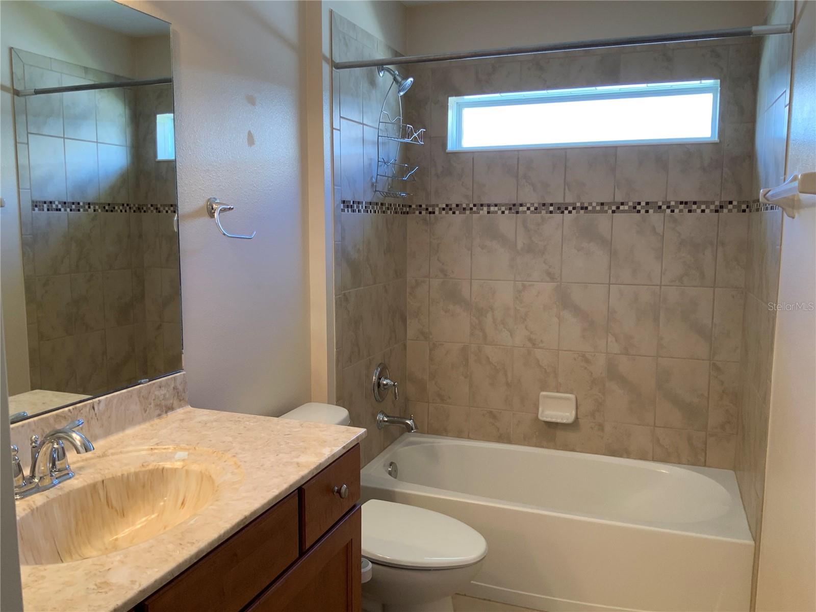 27215 ROANOKE DR, LEESBURG, FL, 34748