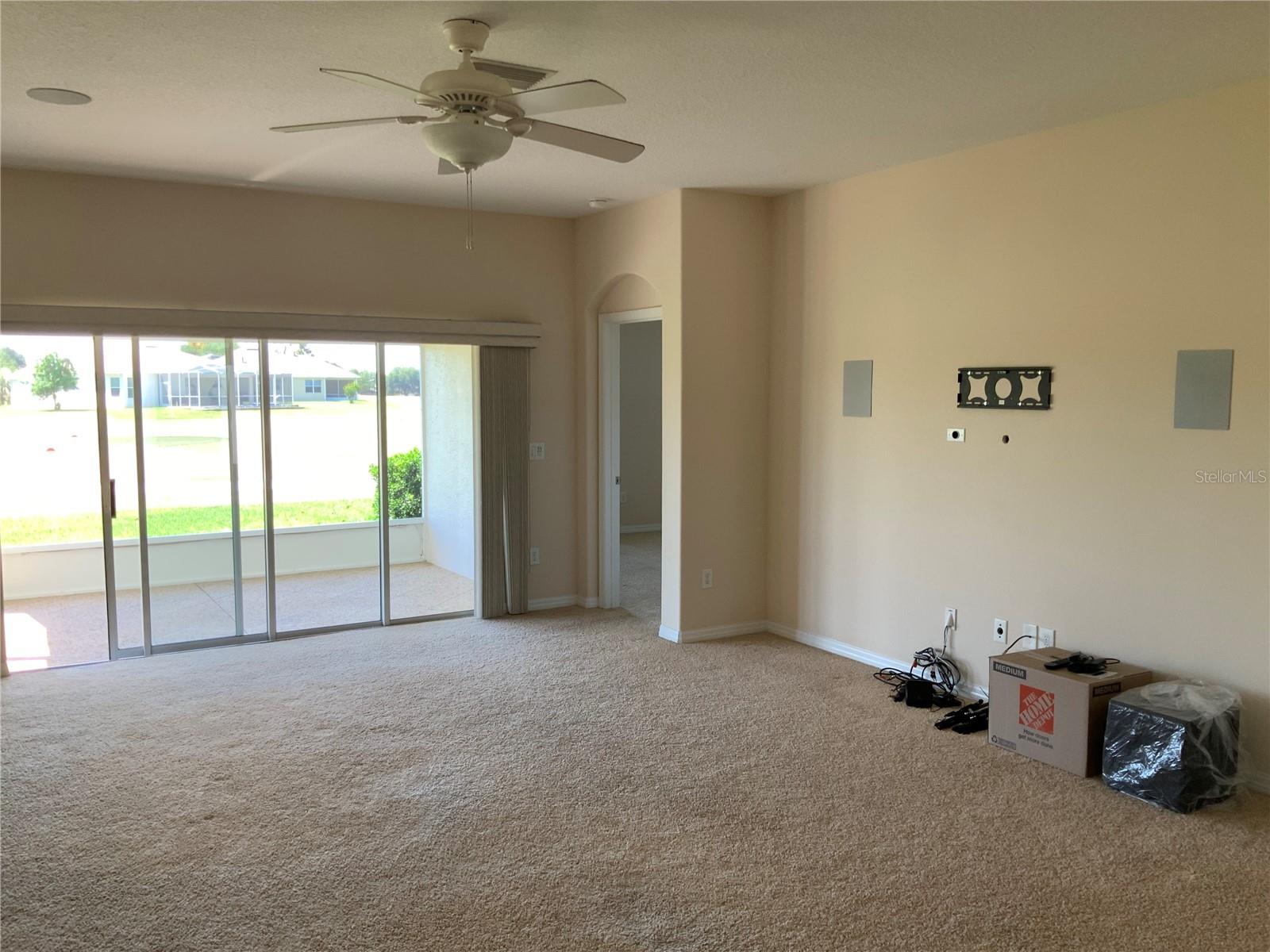 27215 ROANOKE DR, LEESBURG, FL, 34748