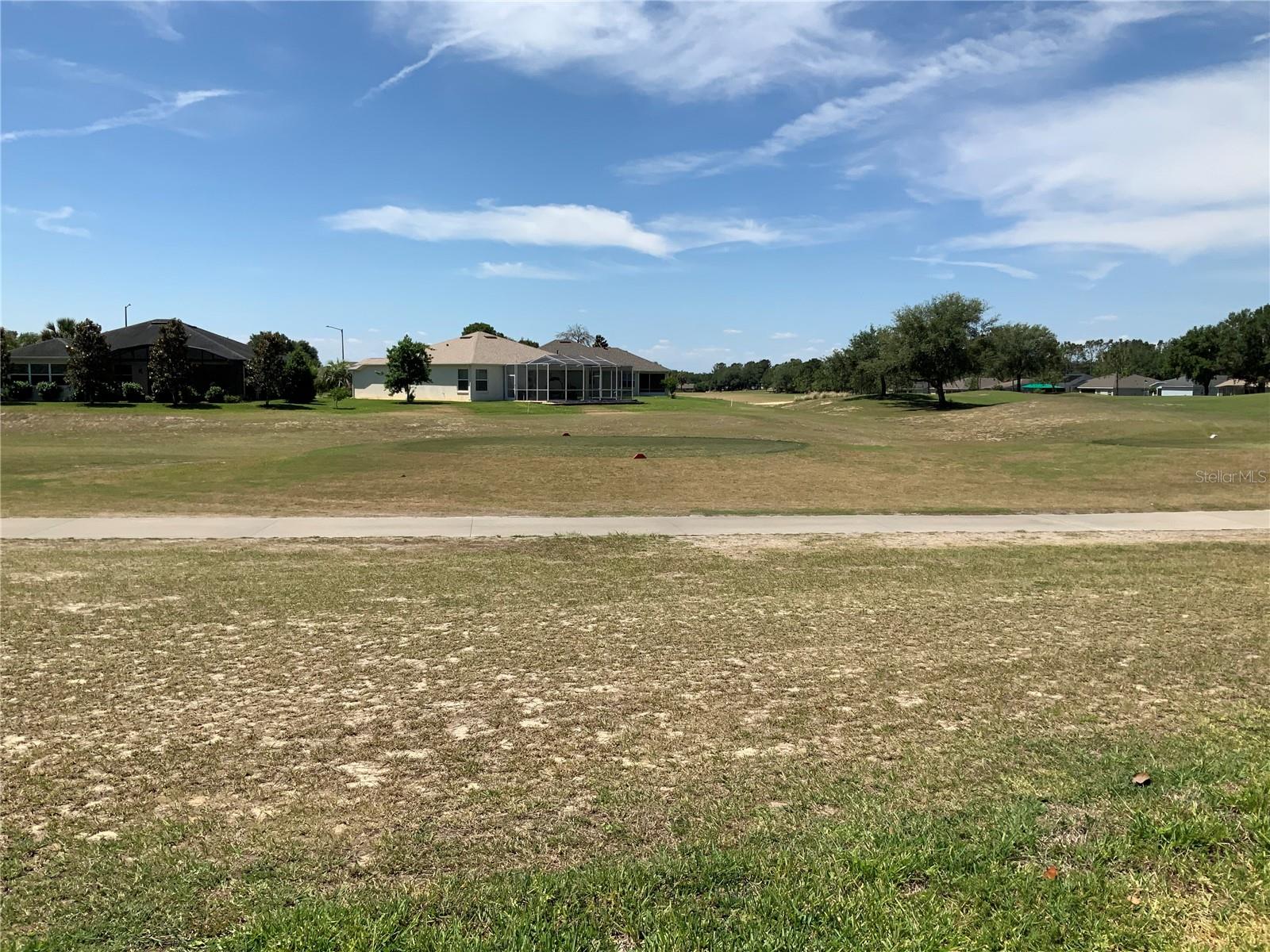 27215 ROANOKE DR, LEESBURG, FL, 34748