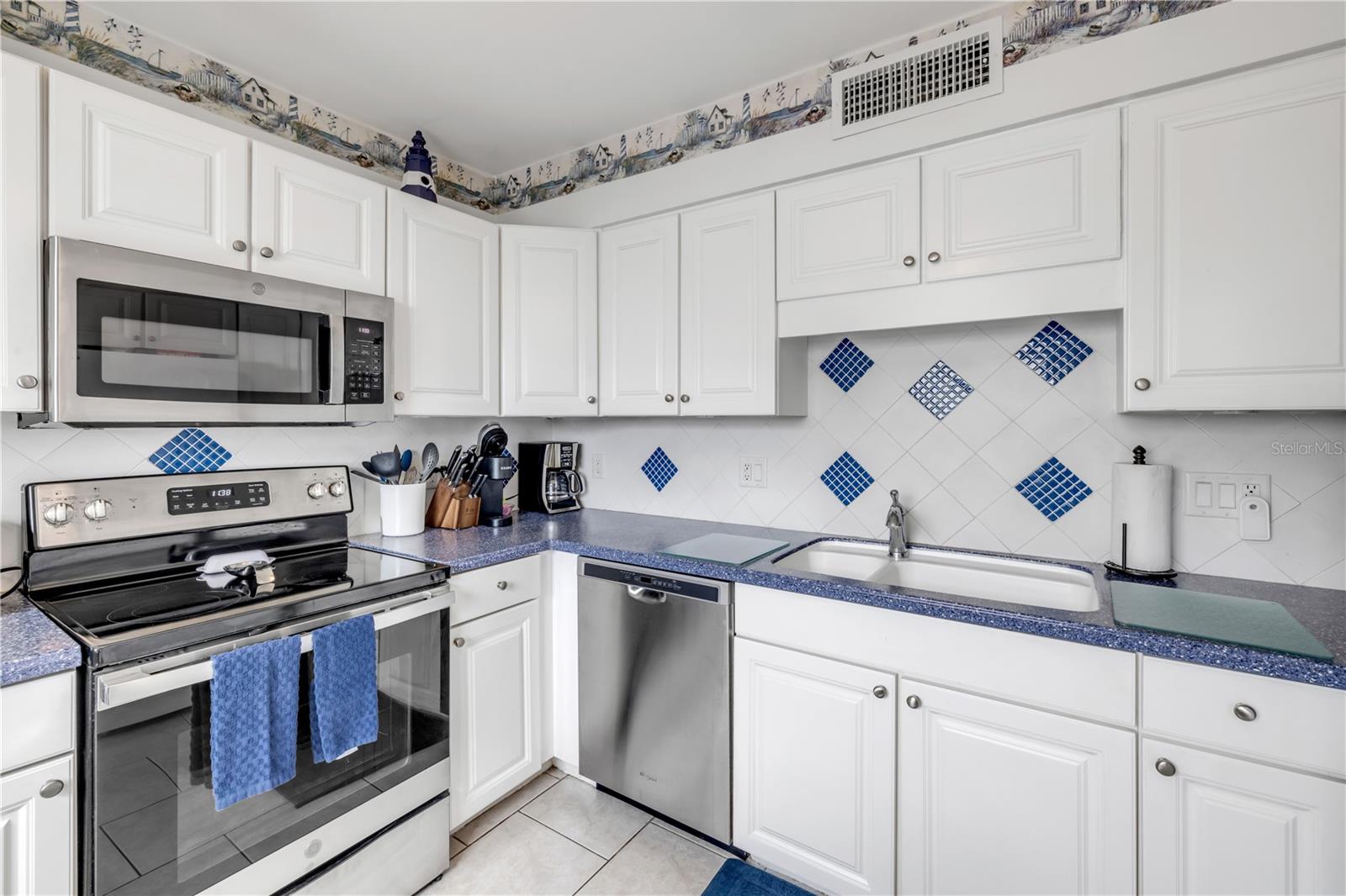 577 N ATLANTIC AVE #7, NEW SMYRNA BEACH, FL, 32169