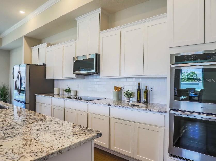 30513 PRESTWICK AVE, SORRENTO, FL, 32776