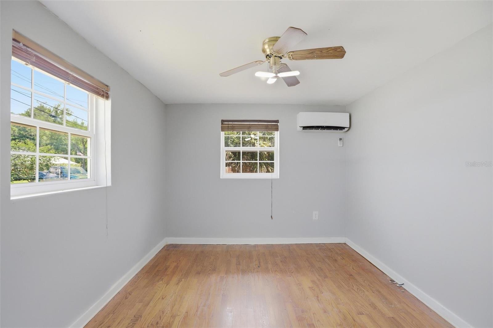 810 S MASSACHUSETTS AVE, DELAND, FL, 32724