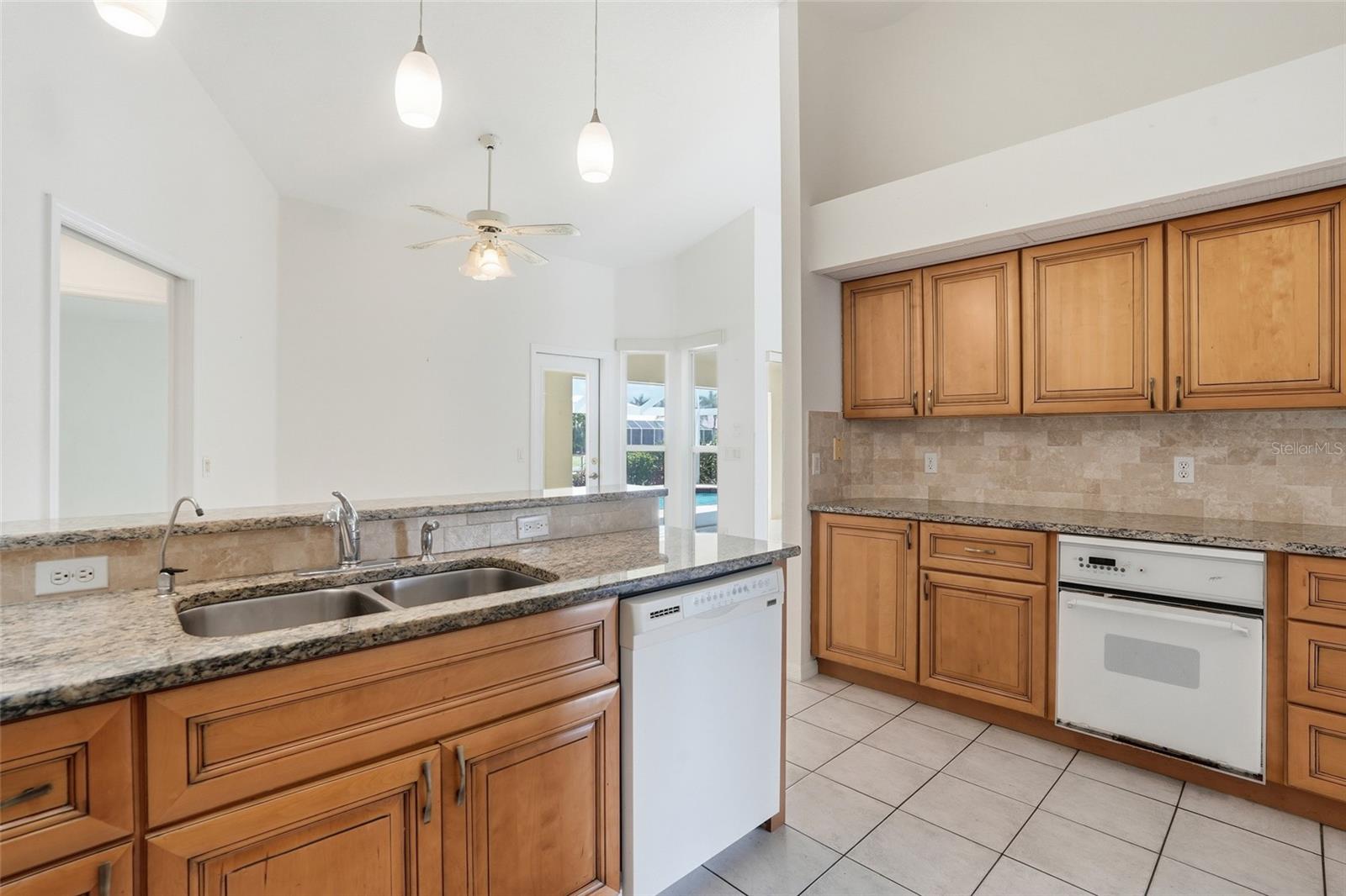 1128 RUM CAY CT, PUNTA GORDA, FL, 33950