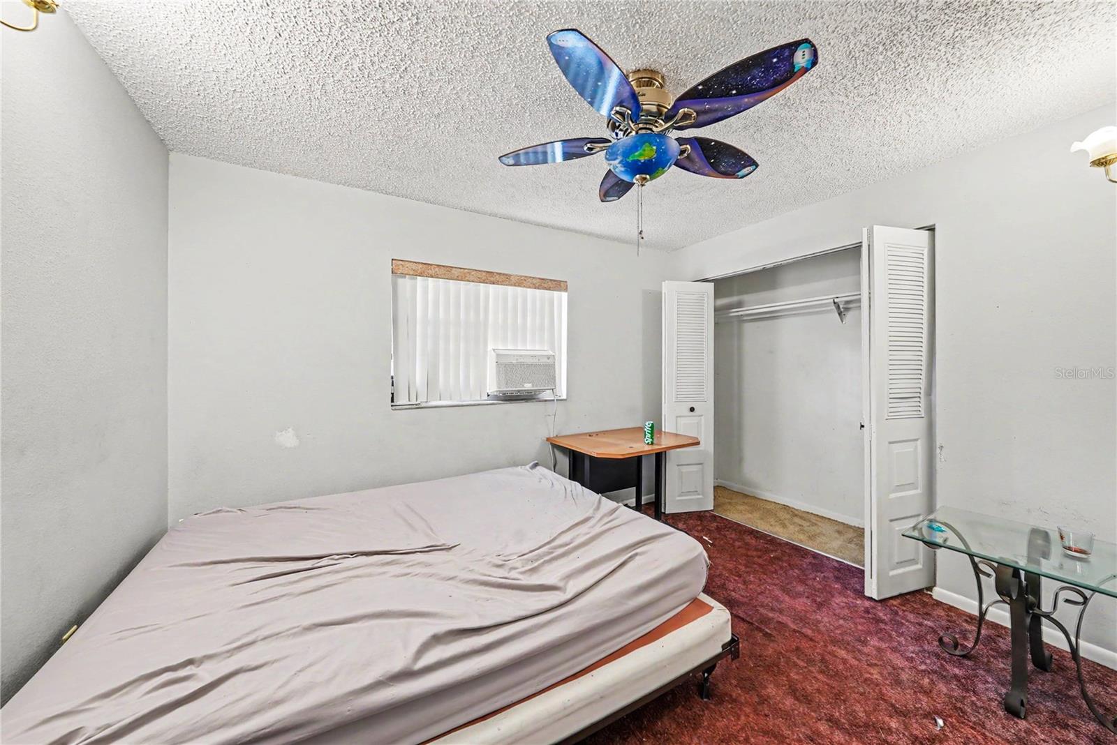 9624 HIDDEN OAKS CIR, TAMPA, FL, 33612