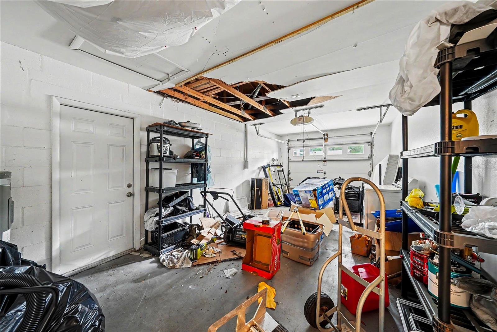 9624 HIDDEN OAKS CIR, TAMPA, FL, 33612