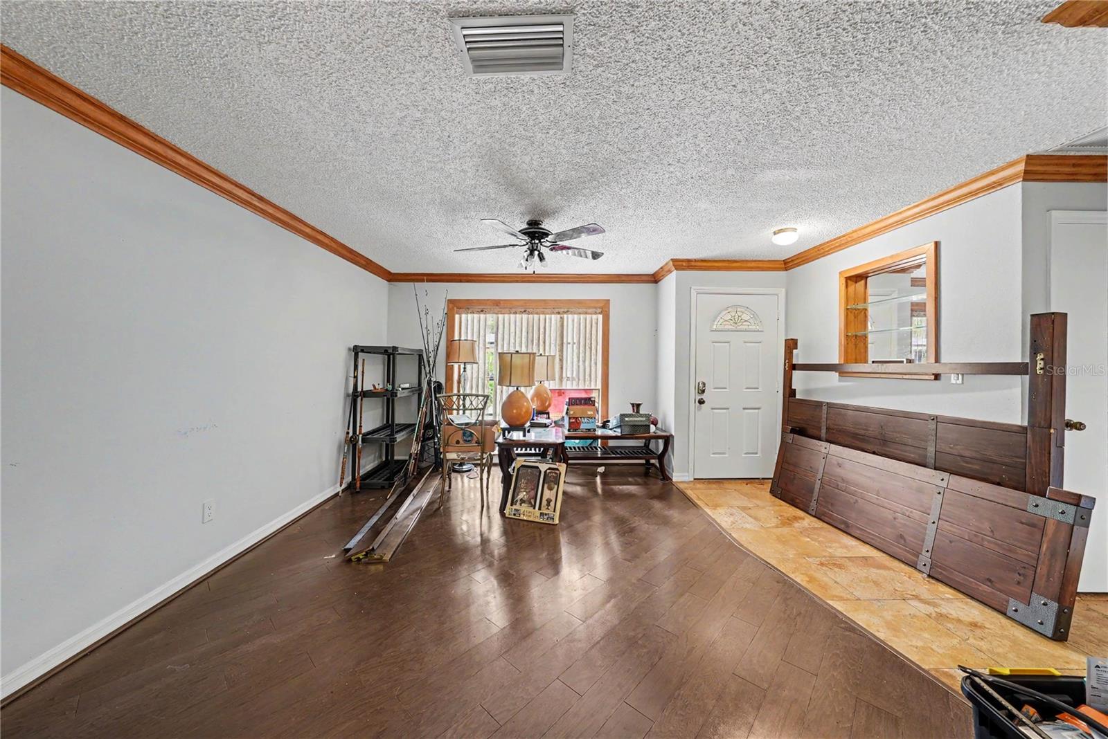 9624 HIDDEN OAKS CIR, TAMPA, FL, 33612